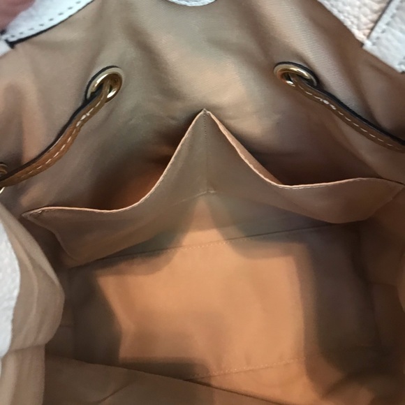 Coach Andy tote with horse and carriage - Picture 6 of 16